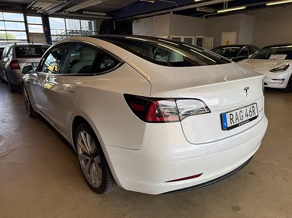 Tesla Model 3 2020 photo 5