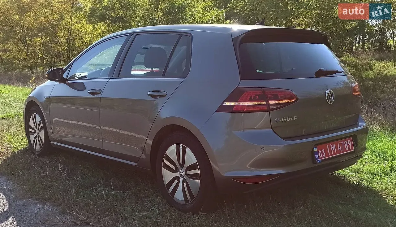 Volkswagen E-Golf 2015 photo 3