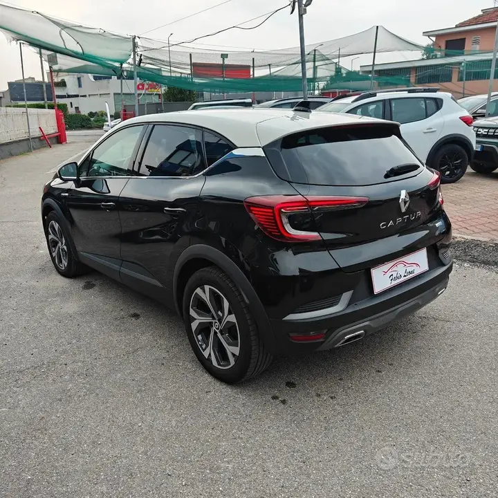 Renault Captur 2022 photo 4