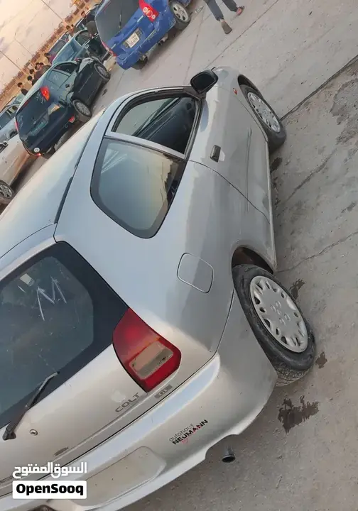 Mitsubishi Colt 2004 photo 3