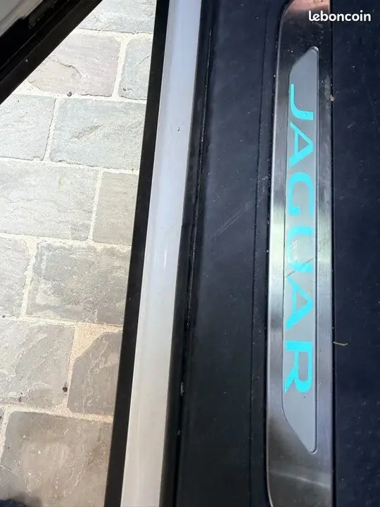 Jaguar F-Pace 2023 photo 5