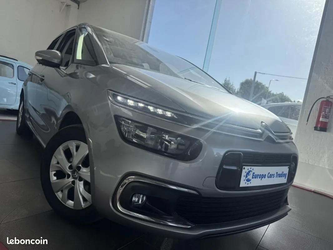 Citroen C4 Picasso 2018 photo 2