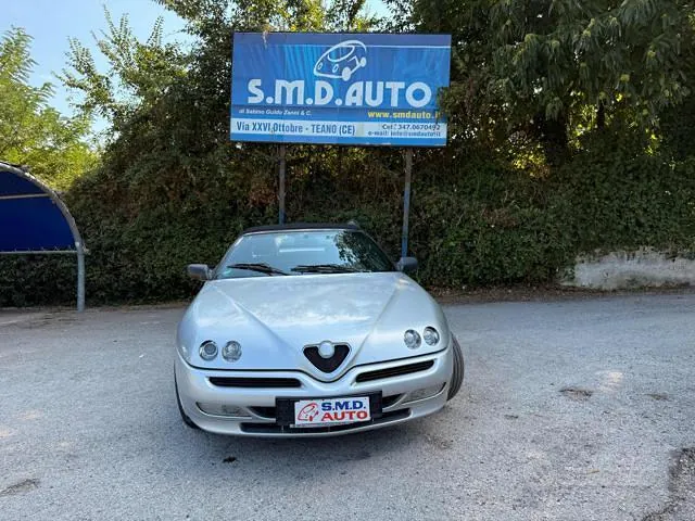 Alfa Romeo Spider 2003 photo 2