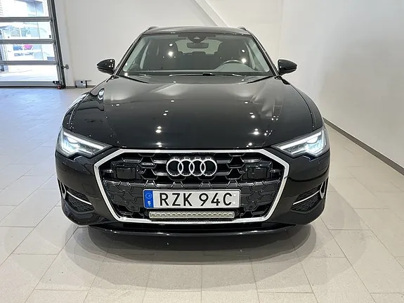 Audi A6 2025 photo 2
