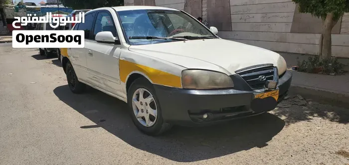 Hyundai Elantra 2005 photo 2