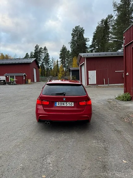 BMW 330D 2013 photo 3