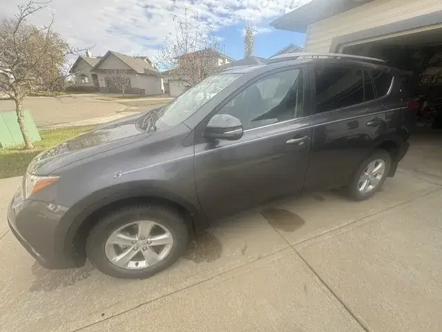 Toyota Rav4 2014 photo 3