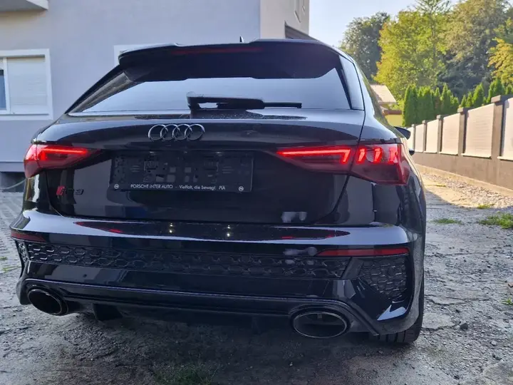 Audi A3 2024 photo 2