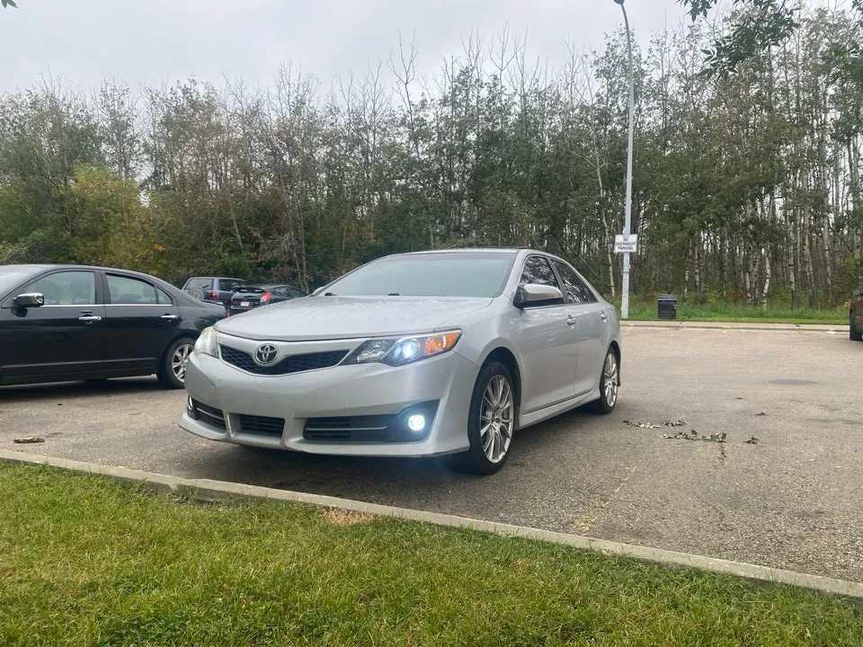 Toyota Camry 2014 photo 4