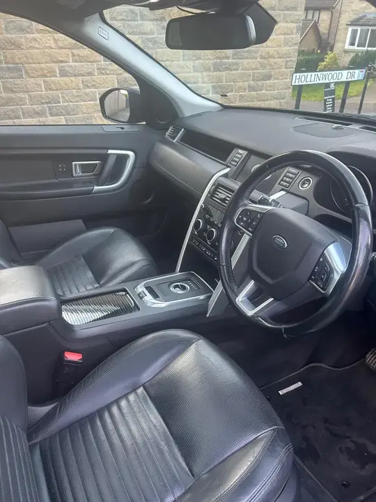 Land Rover Discovery Sport 2016 photo 4