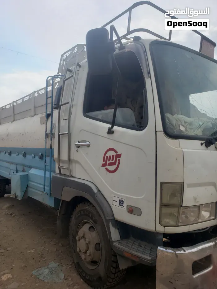 Hyundai H 100