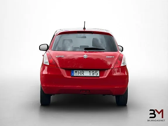 Suzuki Swift 2012 photo 5
