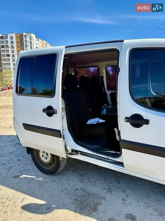 Fiat Doblo 2013 photo 5