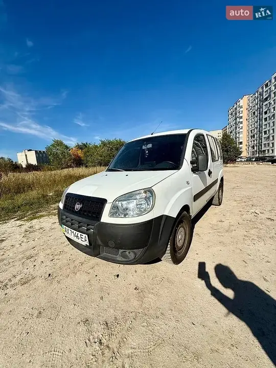 Fiat Doblo 2013 photo 4