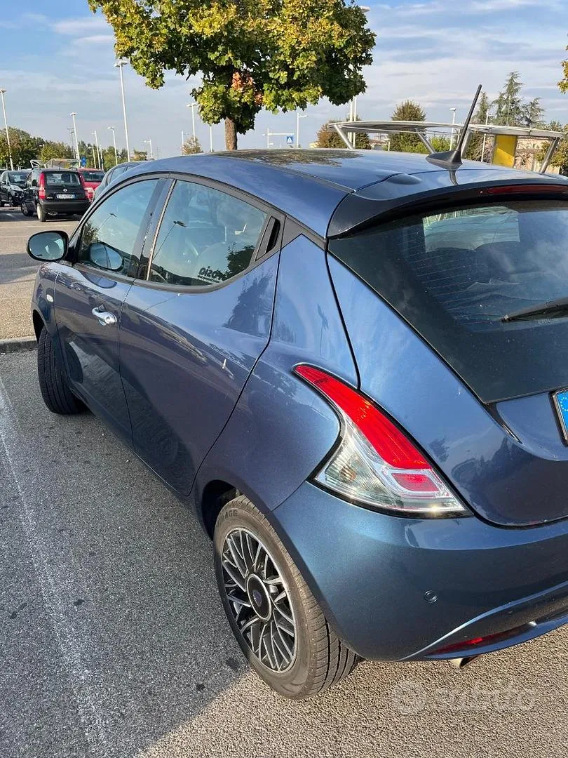 Lancia Ypsilon 2024 photo 4