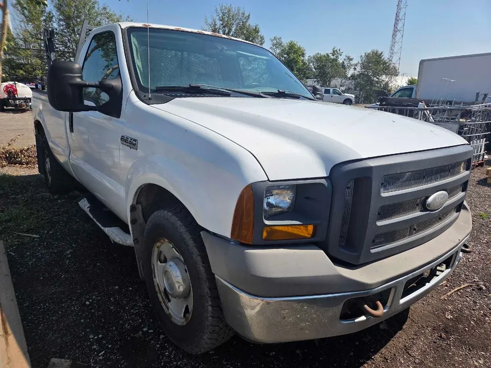 Ford F250 2005 photo 2