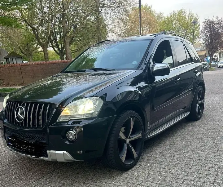 Mercedes-Benz Suv