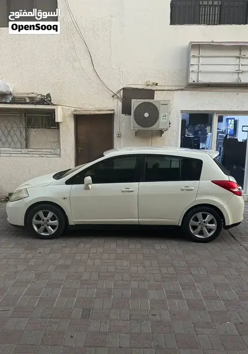 Nissan Tiida 2009 photo 3