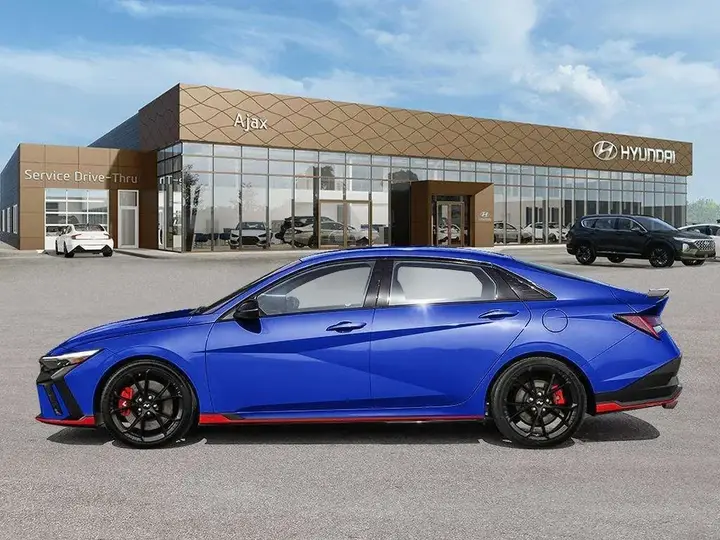 Hyundai Elantra 2025 photo 4