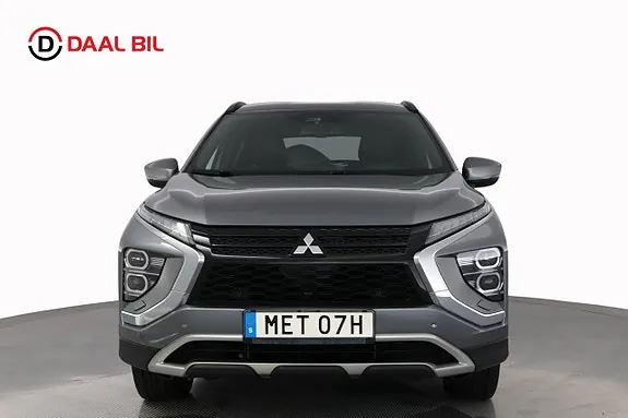 Mitsubishi Eclipse Cross 2023 photo 2