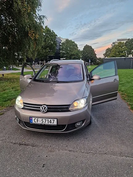 Volkswagen Golf Plus 2011 photo 4