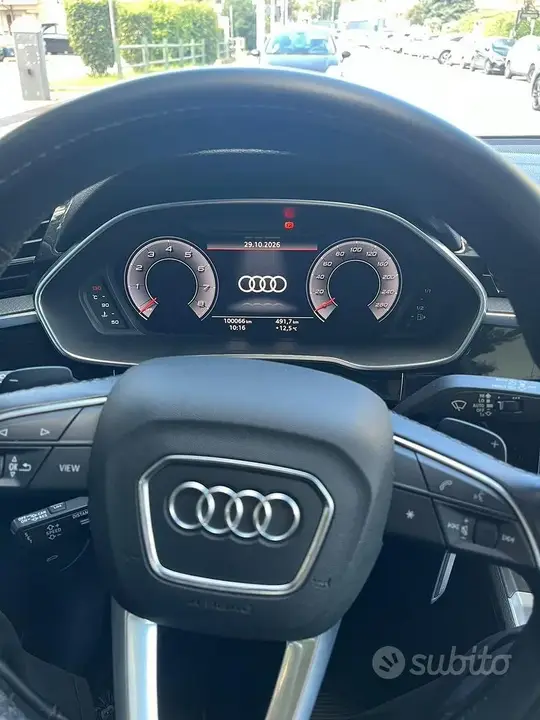 Audi Q3 2021 photo 4