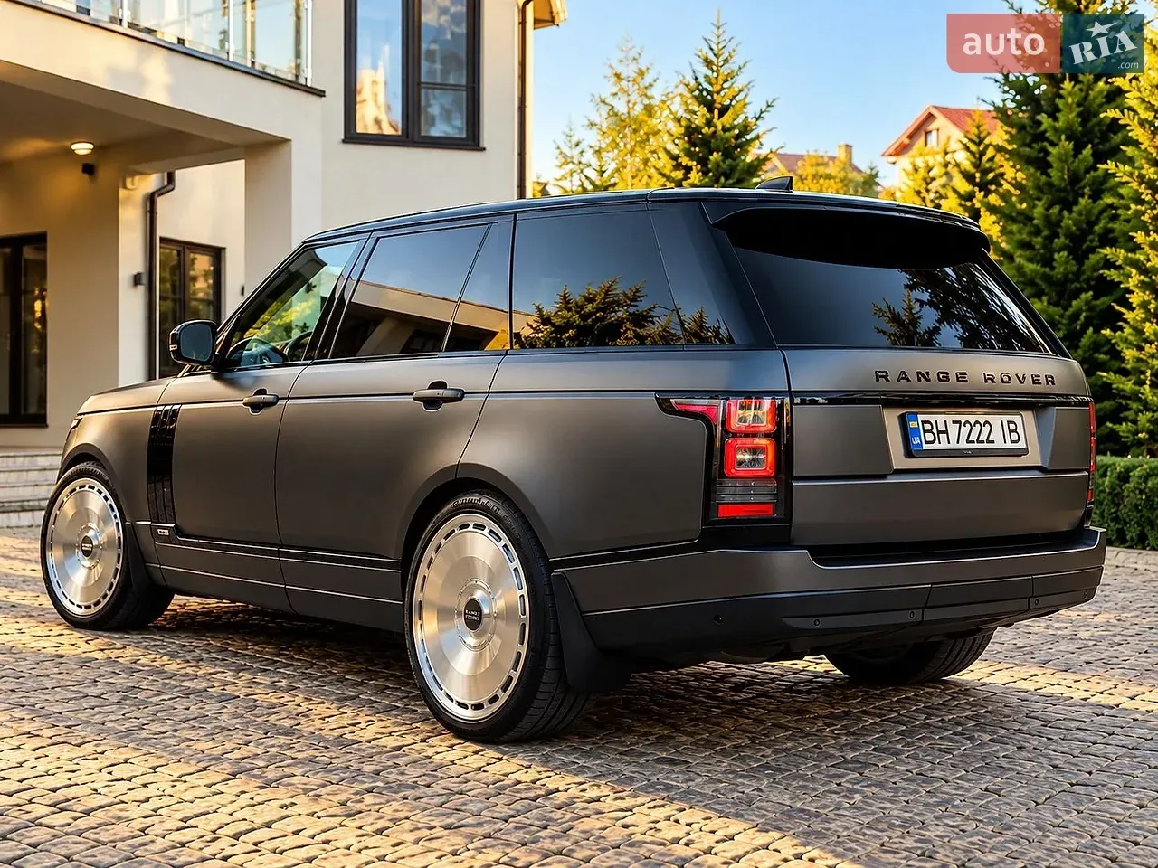 Land Rover Range Rover 2017 photo 2