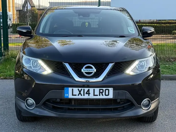 Nissan Qashqai 2014 photo 2