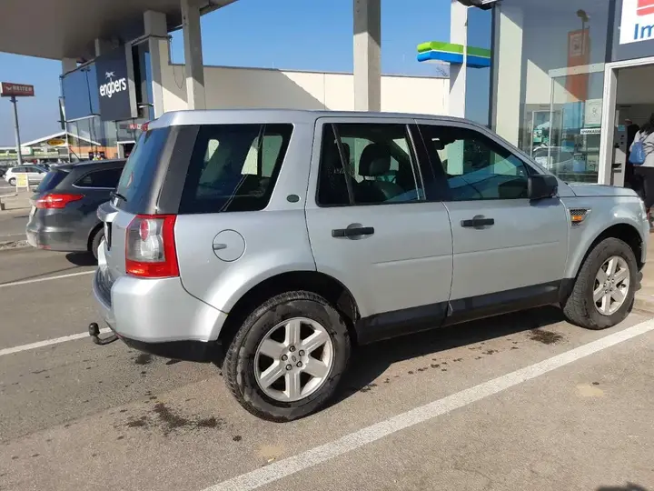 Land Rover Freelander 2008 photo 2