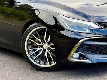 Toyota Mark X 2013 photo 3