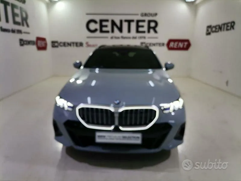 BMW 5 Series 2024 photo 2