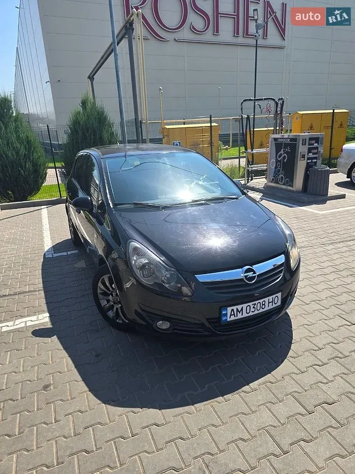 Opel Corsa 2010 photo 4