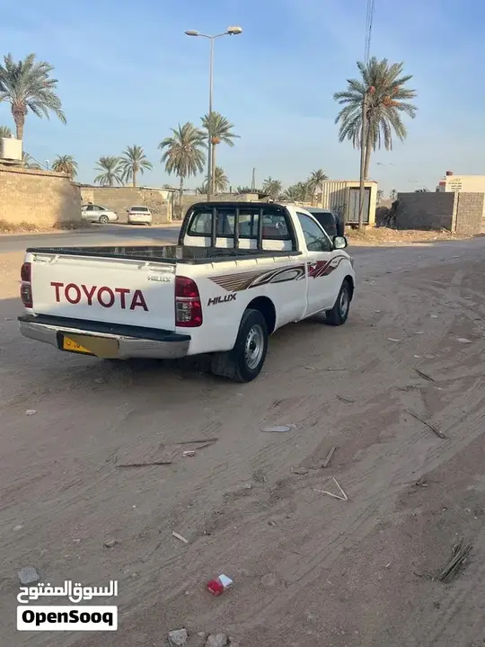 Toyota Hilux 2013 photo 3