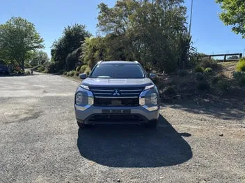 Mitsubishi Outlander 2026 photo 3