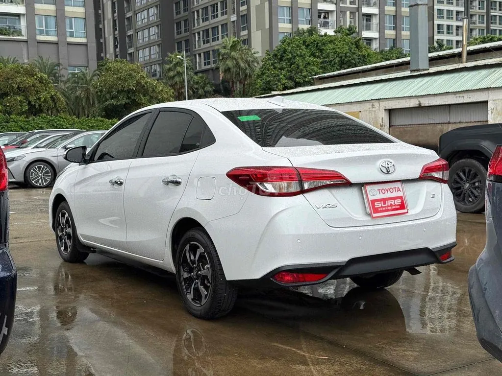 Toyota Vios 2025 photo 5