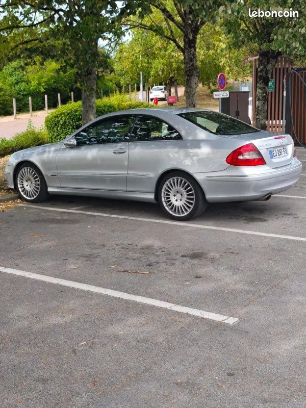 Mercedes-Benz Classe Clk 2005 photo 3