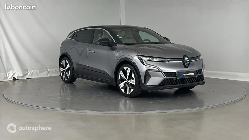 Renault Megane 2023 photo 3