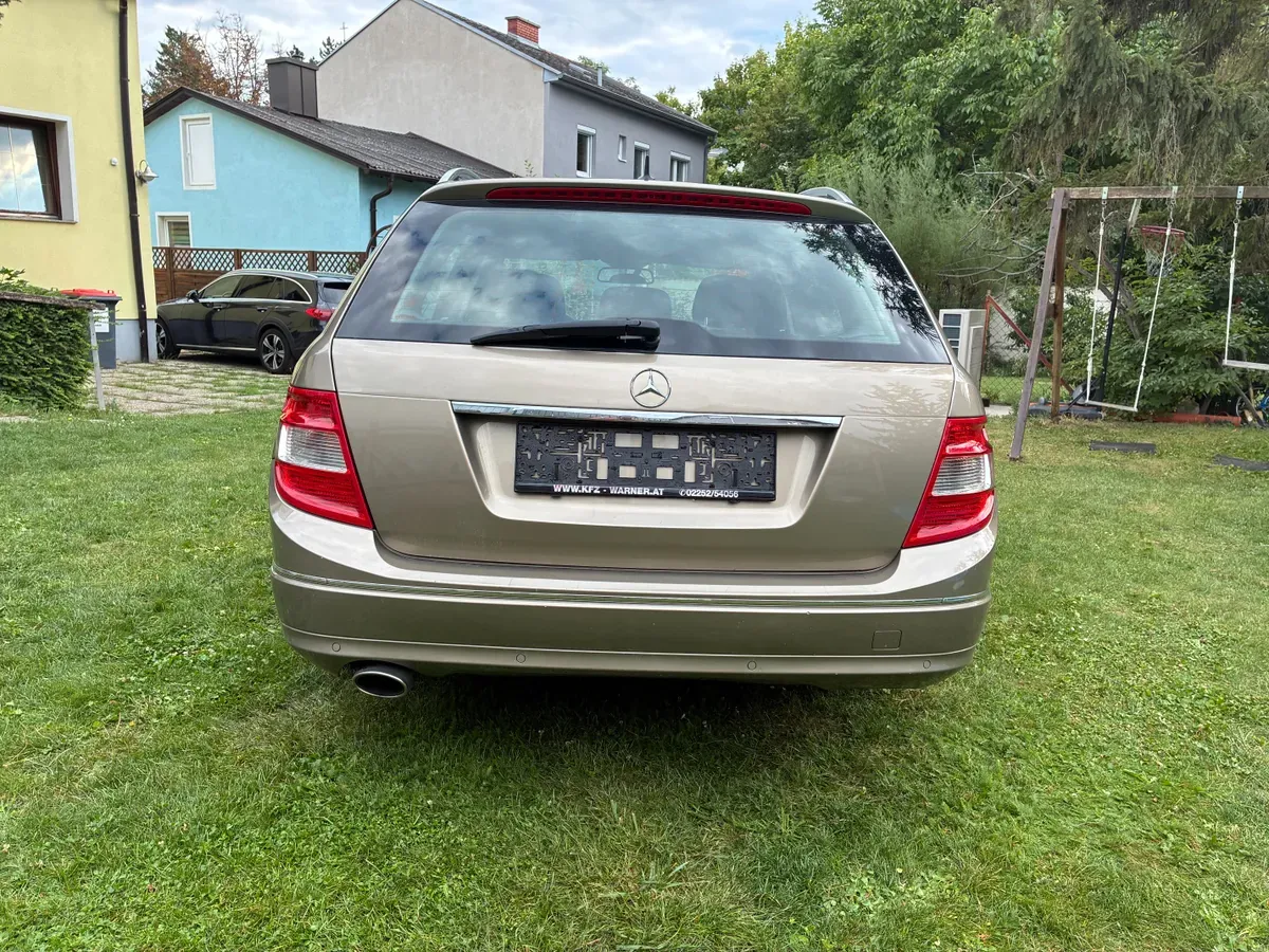 Mercedes-Benz C-Class 2008 photo 3