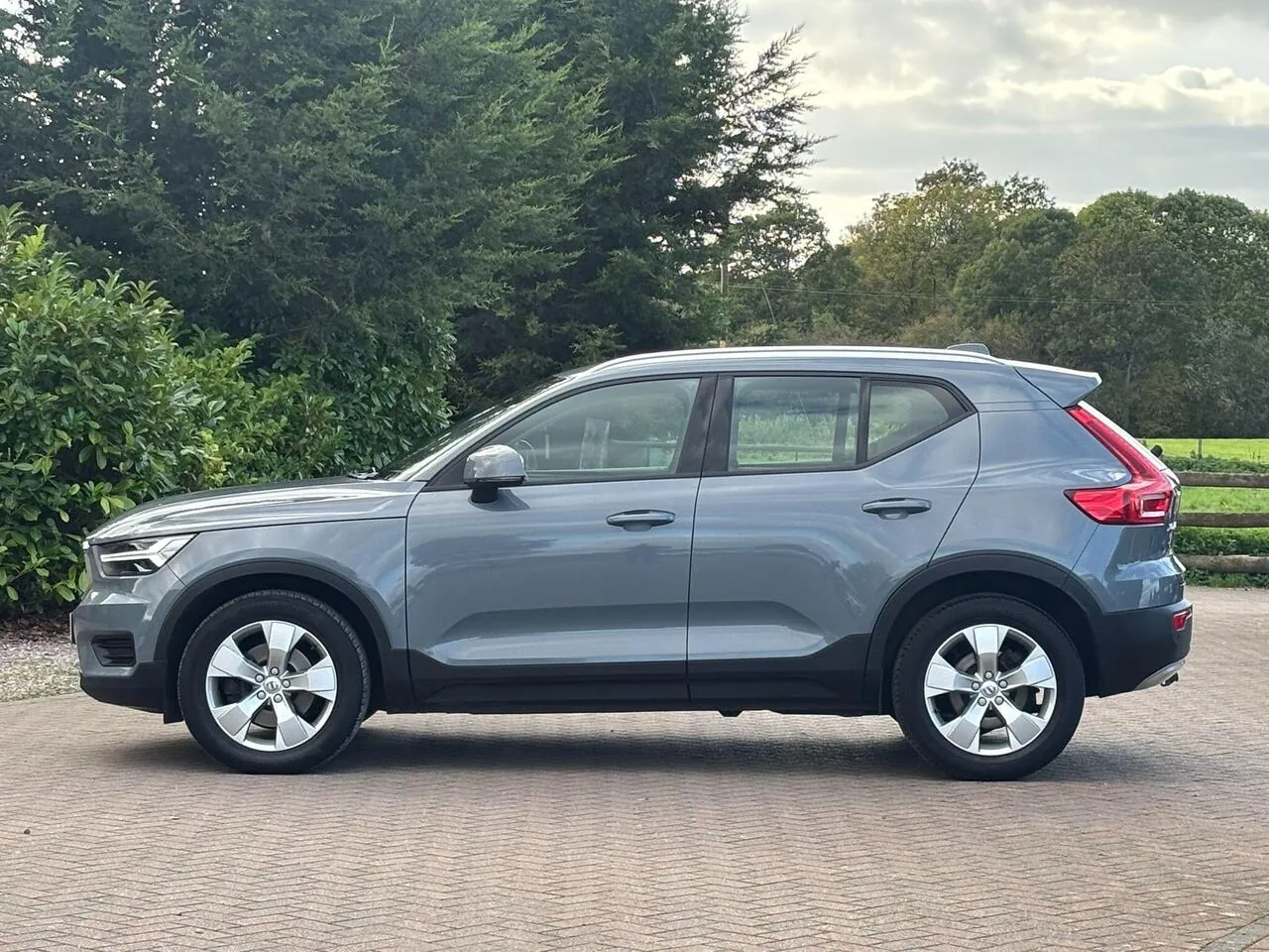 Volvo Xc40 2019 photo 3