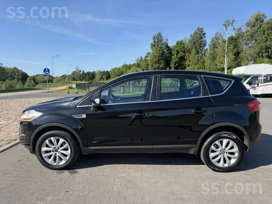 Ford Kuga 2010 photo 5