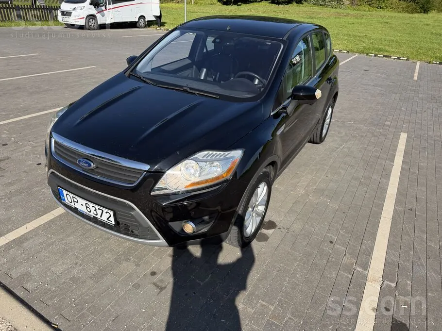Ford Kuga 2010 photo 3