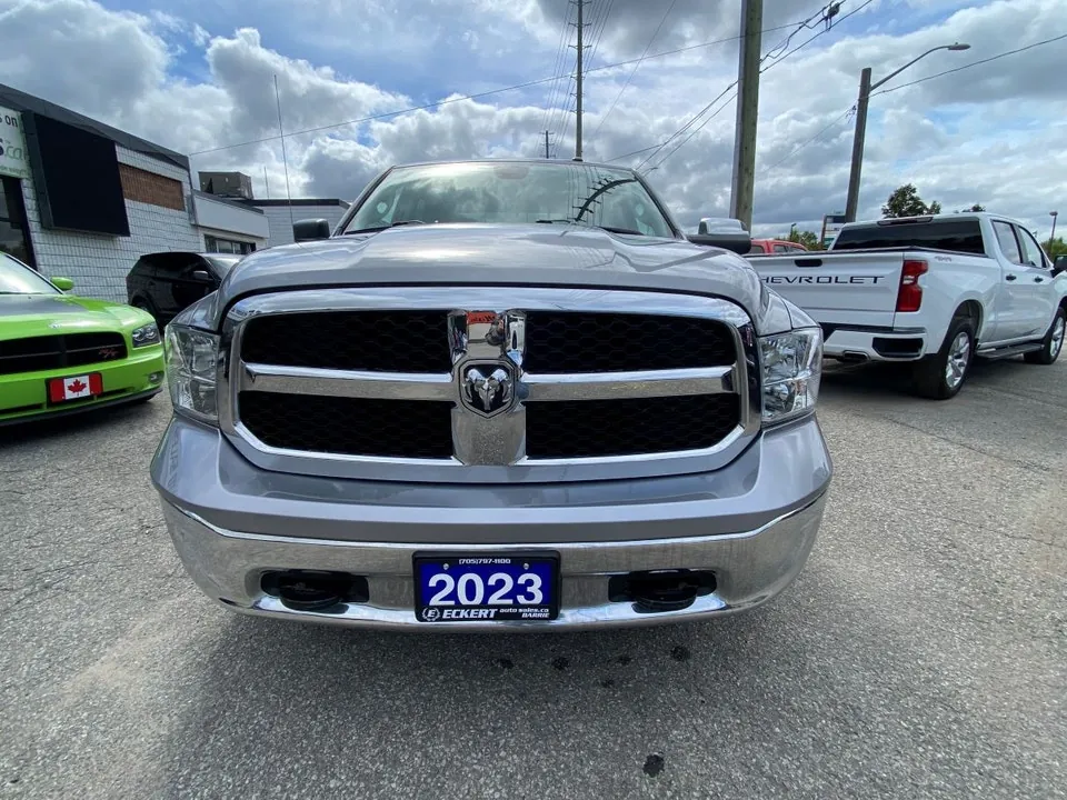Ram 1500 Classic 2023 photo 3