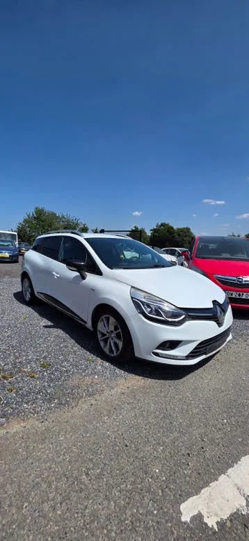Renault Clio 2018 photo 2