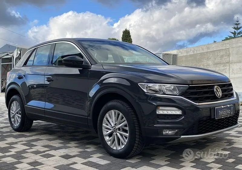 Volkswagen T-Roc 2021 photo 3