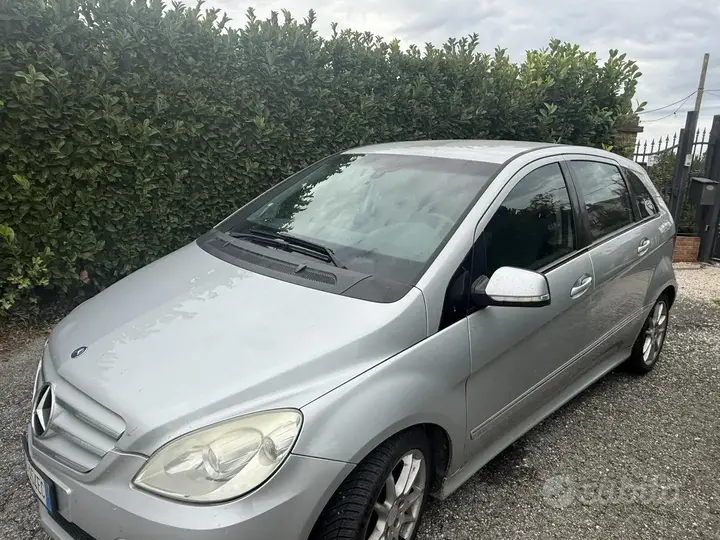 Mercedes-Benz B-Class