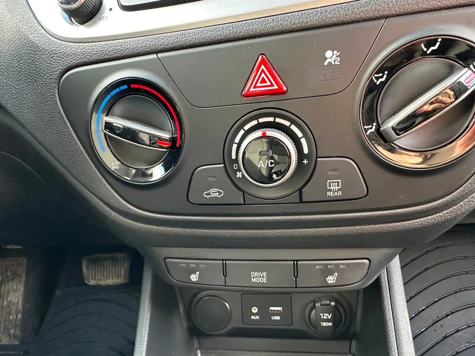 Hyundai Accent 2020 photo 5