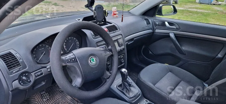 Skoda Octavia 2006 photo 3