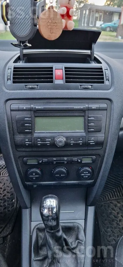 Skoda Octavia 2006 photo 5