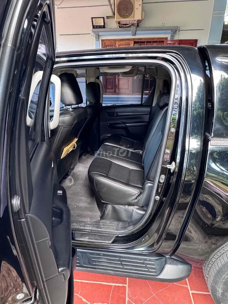 Toyota Hilux 2021 photo 3