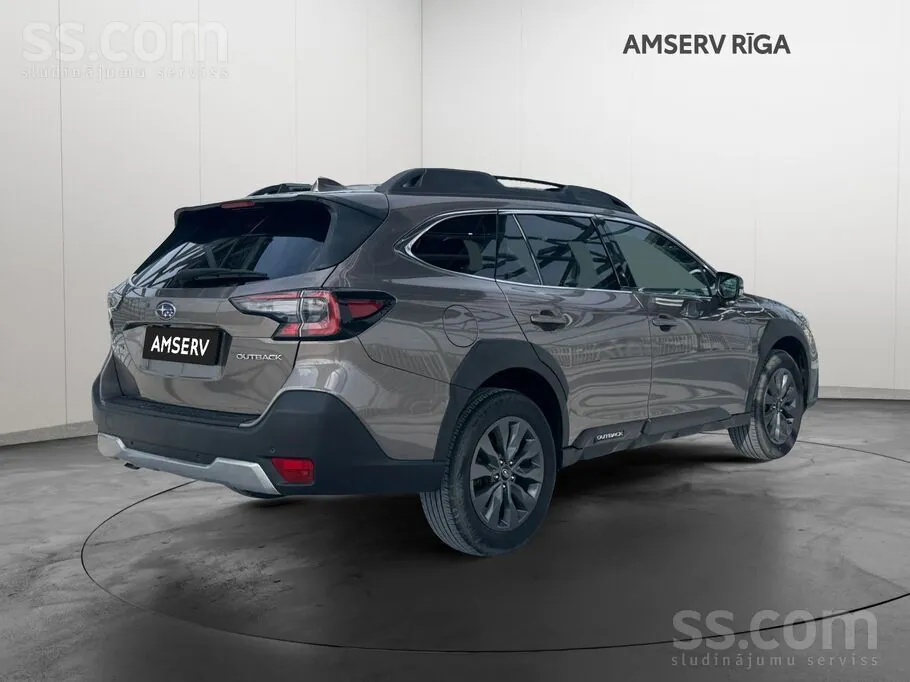 Subaru Outback 2023 photo 2